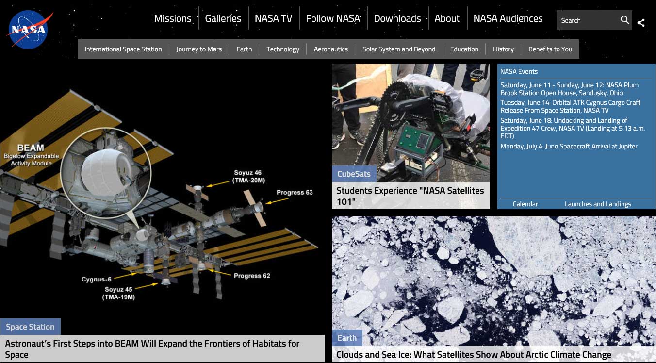 astronaut flight simulator